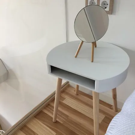 Jolie Kaunas