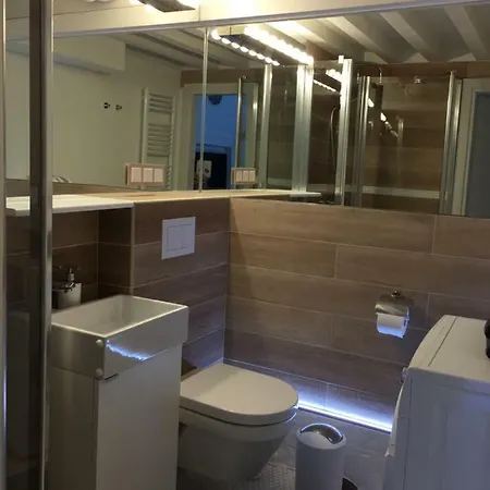 Jolie Apartment *