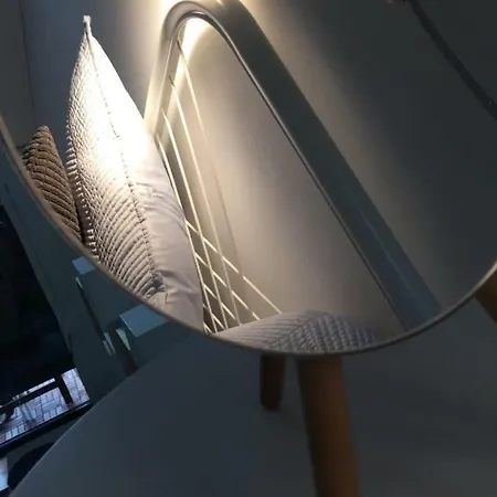 Jolie Apartment *