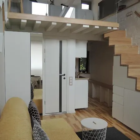 Jolie Apartment *